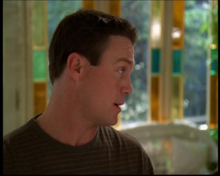 Charmed-Online-dot-614TheLegendOftheSleepyHalliwell1006.jpg