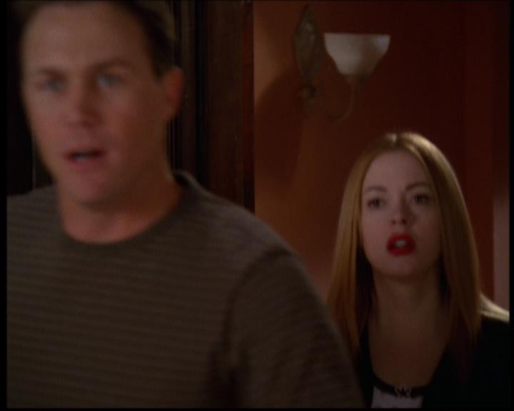 Charmed-Online-dot-614TheLegendOftheSleepyHalliwell1025.jpg