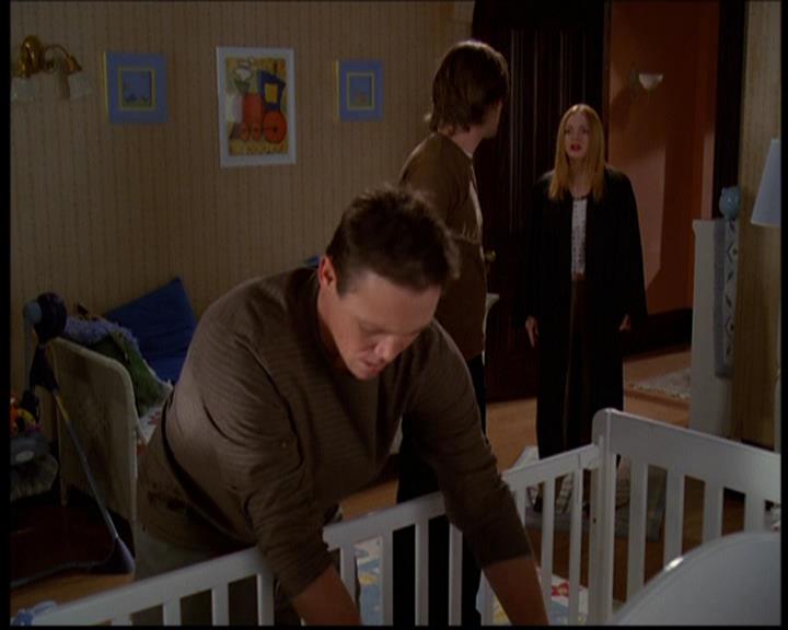 Charmed-Online-dot-614TheLegendOftheSleepyHalliwell1034.jpg