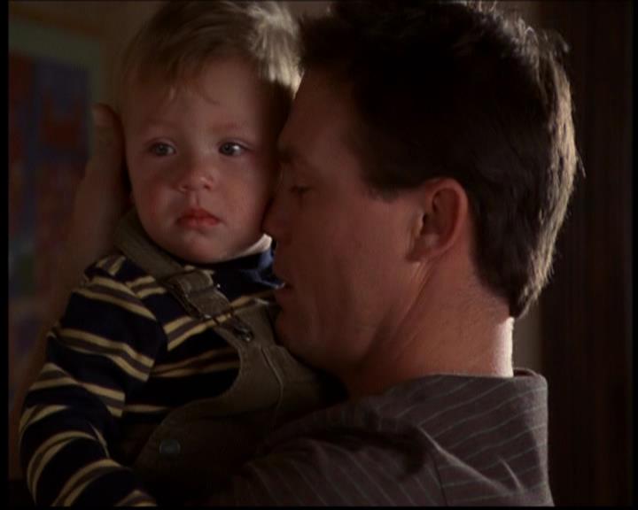 Charmed-Online-dot-614TheLegendOftheSleepyHalliwell1066.jpg
