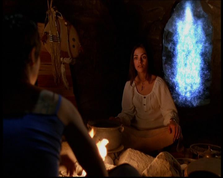 Charmed-Online-dot-614TheLegendOftheSleepyHalliwell1196.jpg