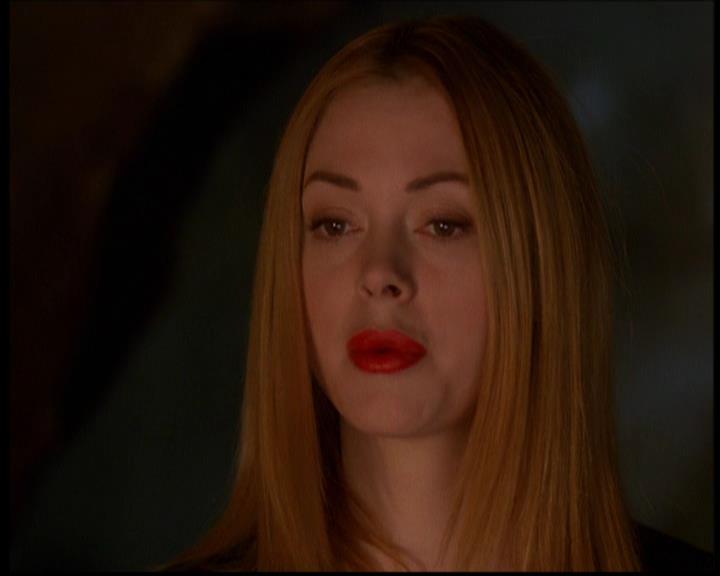 Charmed-Online-dot-614TheLegendOftheSleepyHalliwell1241.jpg Charmed-Online-dot-614TheLegendOftheSleepyHalliwell1241.jpg