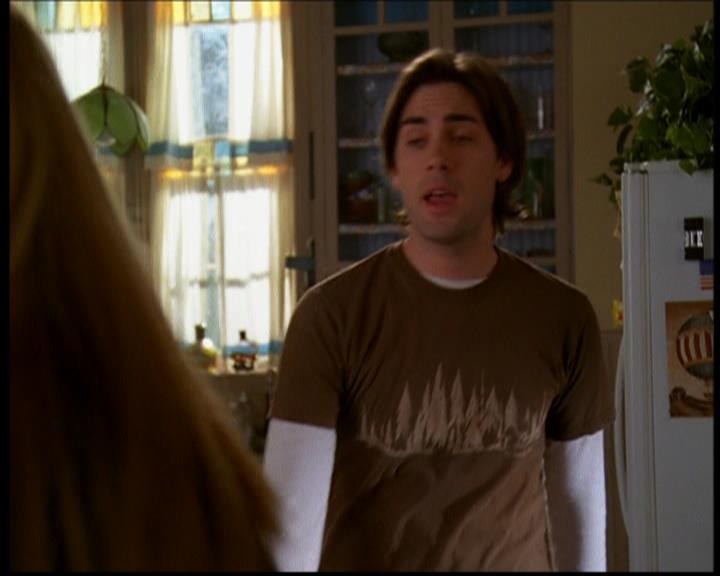 Charmed-Online-dot-614TheLegendOftheSleepyHalliwell1365.jpg Charmed-Online-dot-614TheLegendOftheSleepyHalliwell1365.jpg