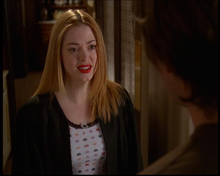 Charmed-Online-dot-614TheLegendOftheSleepyHalliwell1379.jpg