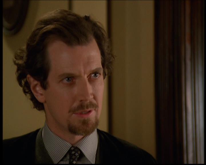 Charmed-Online-dot-614TheLegendOftheSleepyHalliwell1428.jpg Charmed-Online-dot-614TheLegendOftheSleepyHalliwell1428.jpg