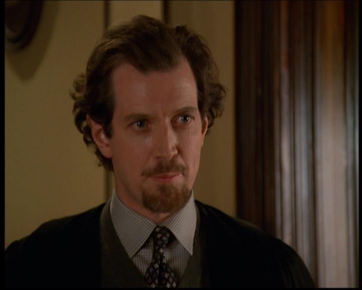 Charmed-Online-dot-614TheLegendOftheSleepyHalliwell1453.jpg