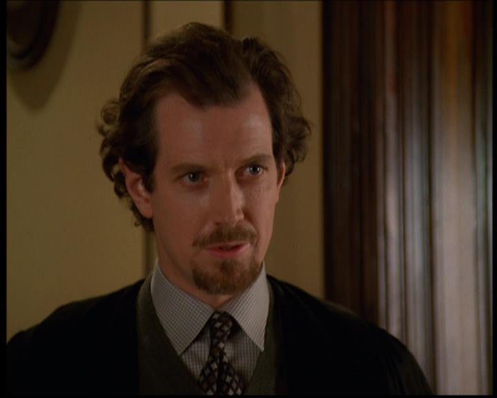 Charmed-Online-dot-614TheLegendOftheSleepyHalliwell1454.jpg Charmed-Online-dot-614TheLegendOftheSleepyHalliwell1454.jpg