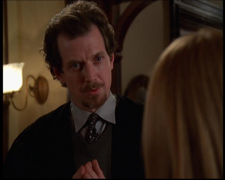 Charmed-Online-dot-614TheLegendOftheSleepyHalliwell1554.jpg Charmed-Online-dot-614TheLegendOftheSleepyHalliwell1554.jpg