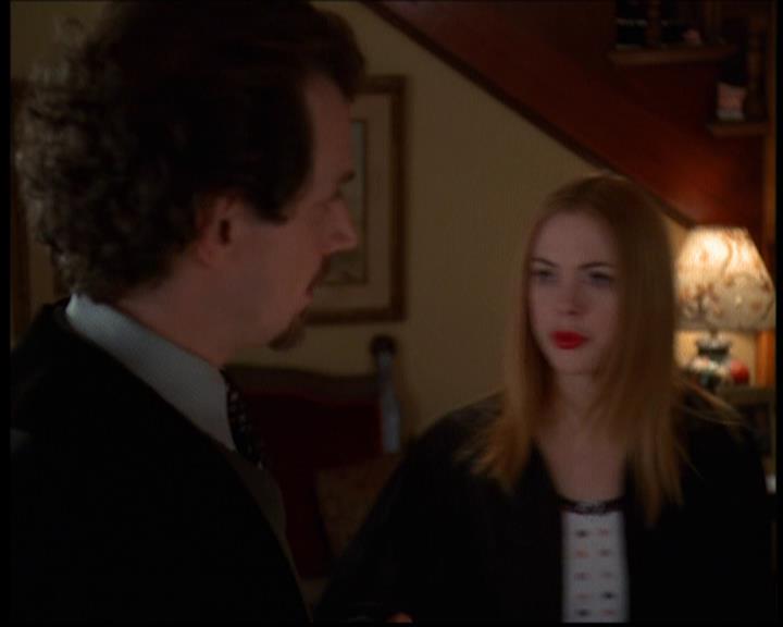 Charmed-Online-dot-614TheLegendOftheSleepyHalliwell1568.jpg Charmed-Online-dot-614TheLegendOftheSleepyHalliwell1568.jpg