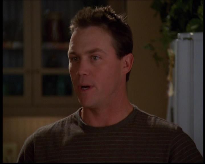 Charmed-Online-dot-614TheLegendOftheSleepyHalliwell1581.jpg