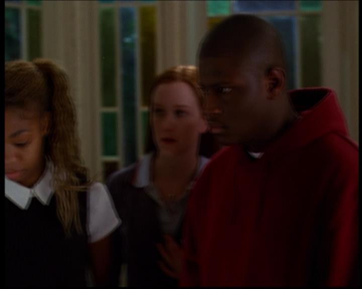 Charmed-Online-dot-614TheLegendOftheSleepyHalliwell1636.jpg Charmed-Online-dot-614TheLegendOftheSleepyHalliwell1636.jpg