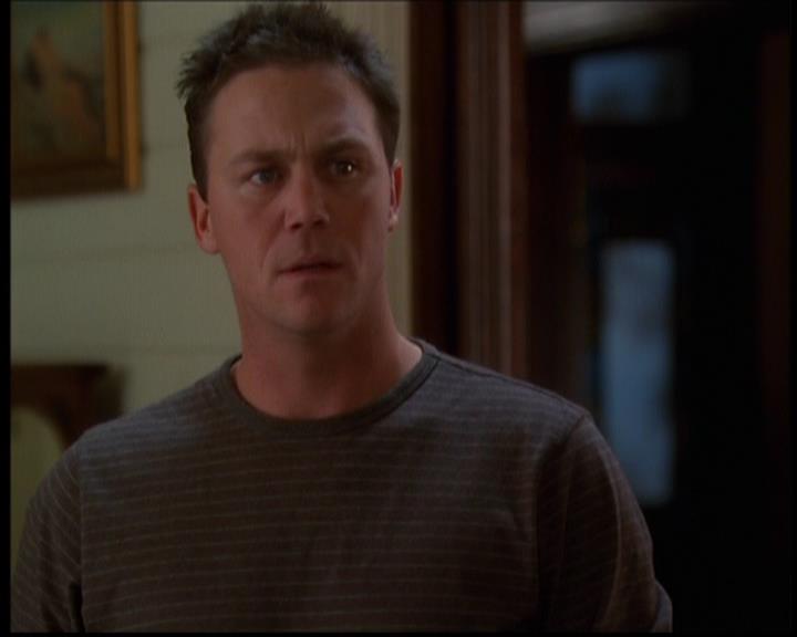 Charmed-Online-dot-614TheLegendOftheSleepyHalliwell1669.jpg