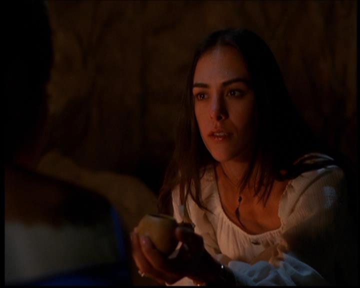 Charmed-Online-dot-614TheLegendOftheSleepyHalliwell1696.jpg Charmed-Online-dot-614TheLegendOftheSleepyHalliwell1696.jpg