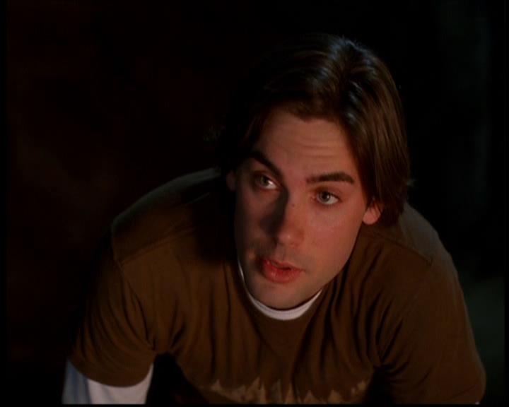 Charmed-Online-dot-614TheLegendOftheSleepyHalliwell1783.jpg Charmed-Online-dot-614TheLegendOftheSleepyHalliwell1783.jpg