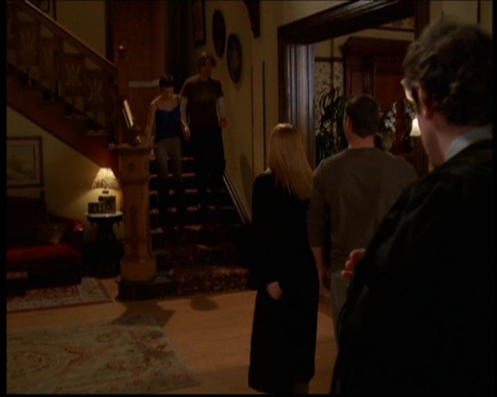 Charmed-Online-dot-614TheLegendOftheSleepyHalliwell1834.jpg