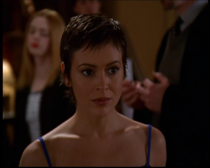 Charmed-Online-dot-614TheLegendOftheSleepyHalliwell1855.jpg