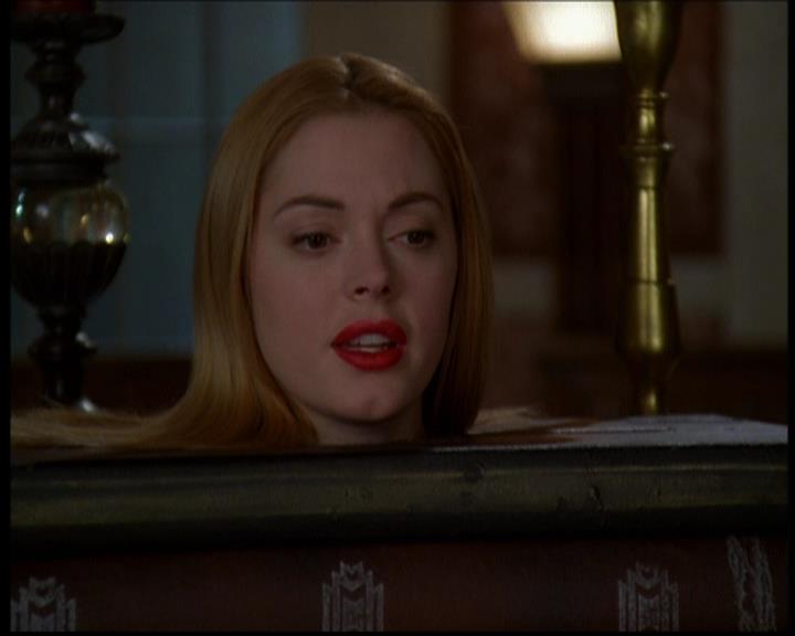 Charmed-Online-dot-614TheLegendOftheSleepyHalliwell1997.jpg