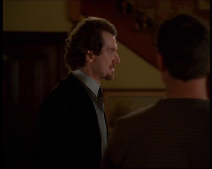 Charmed-Online-dot-614TheLegendOftheSleepyHalliwell2004.jpg