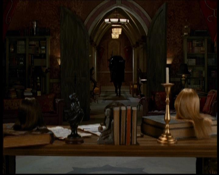 Charmed-Online-dot-614TheLegendOftheSleepyHalliwell2065.jpg