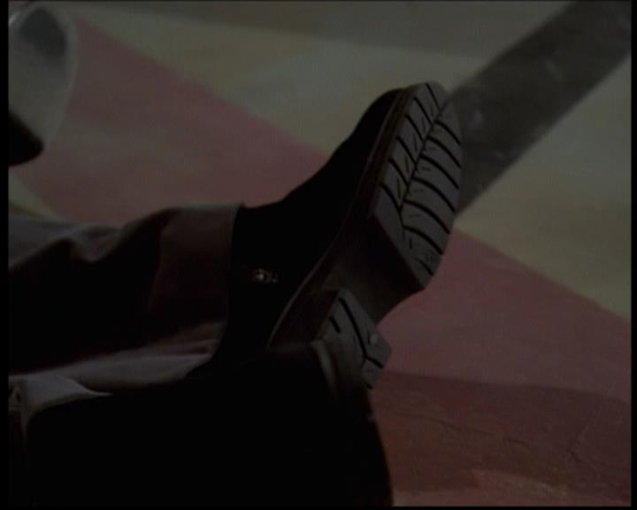 Charmed-Online-dot-614TheLegendOftheSleepyHalliwell2083.jpg