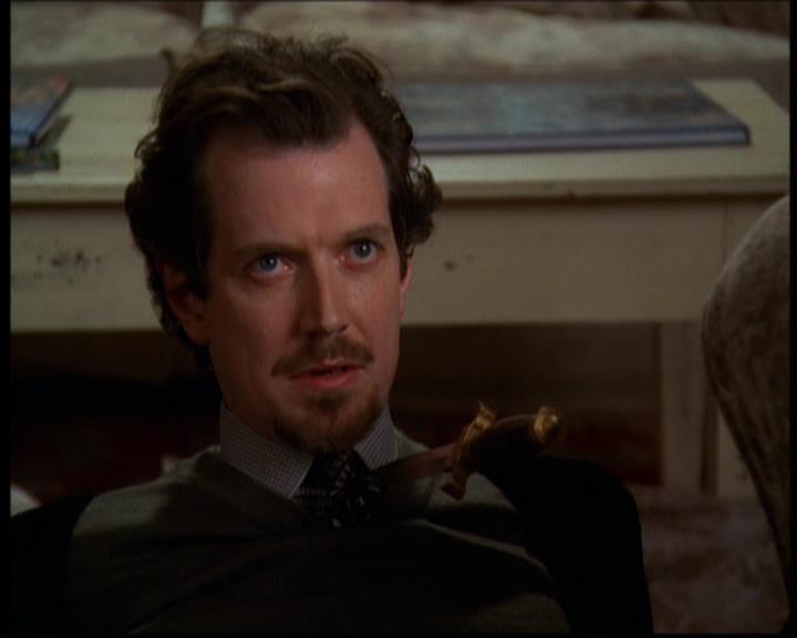 Charmed-Online-dot-614TheLegendOftheSleepyHalliwell2145.jpg
