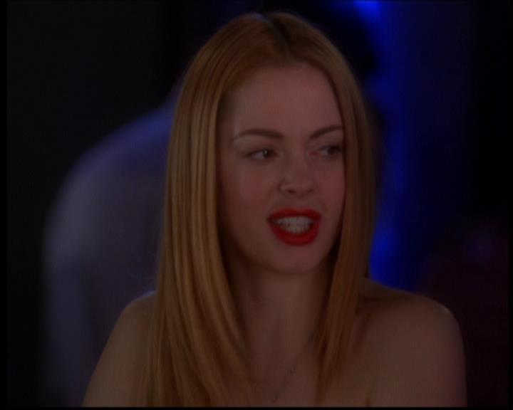 Charmed-Online-dot-614TheLegendOftheSleepyHalliwell2305.jpg