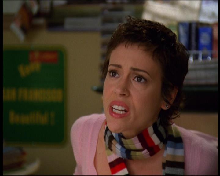 Charmed-Online-dot-615IDreamOfPhoebe0130.jpg