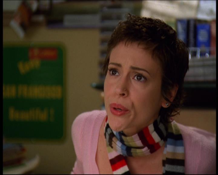 Charmed-Online-dot-615IDreamOfPhoebe0131.jpg