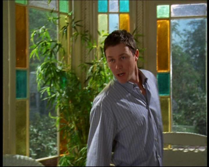Charmed-Online-dot-615IDreamOfPhoebe0362.jpg