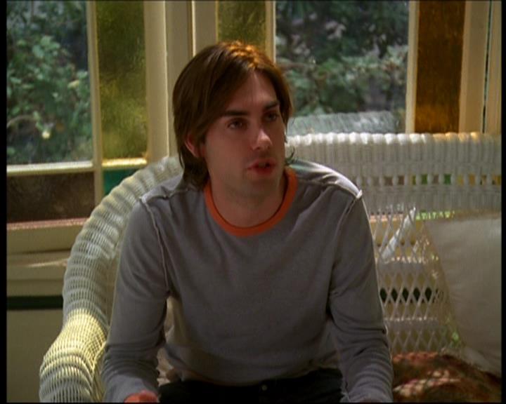 Charmed-Online-dot-615IDreamOfPhoebe0374.jpg