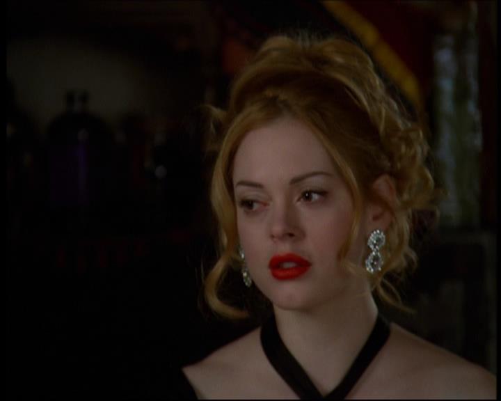 Charmed-Online-dot-615IDreamOfPhoebe0743.jpg