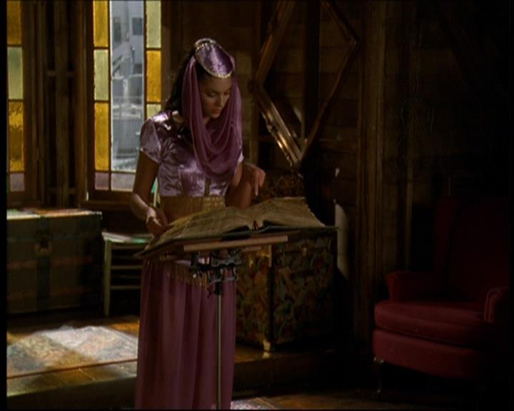 Charmed-Online-dot-615IDreamOfPhoebe0747.jpg Charmed-Online-dot-615IDreamOfPhoebe0747.jpg