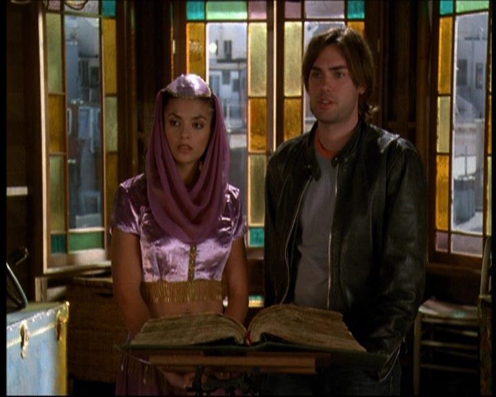 Charmed-Online-dot-615IDreamOfPhoebe0806.jpg