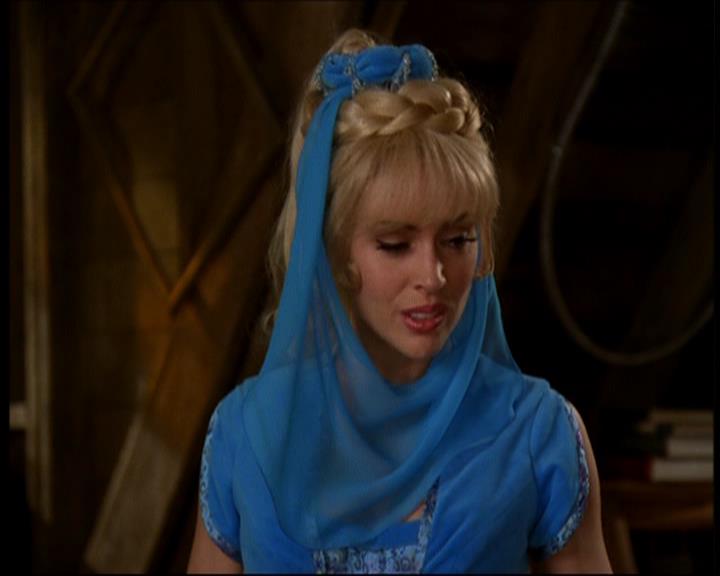 Charmed-Online-dot-615IDreamOfPhoebe0978.jpg
