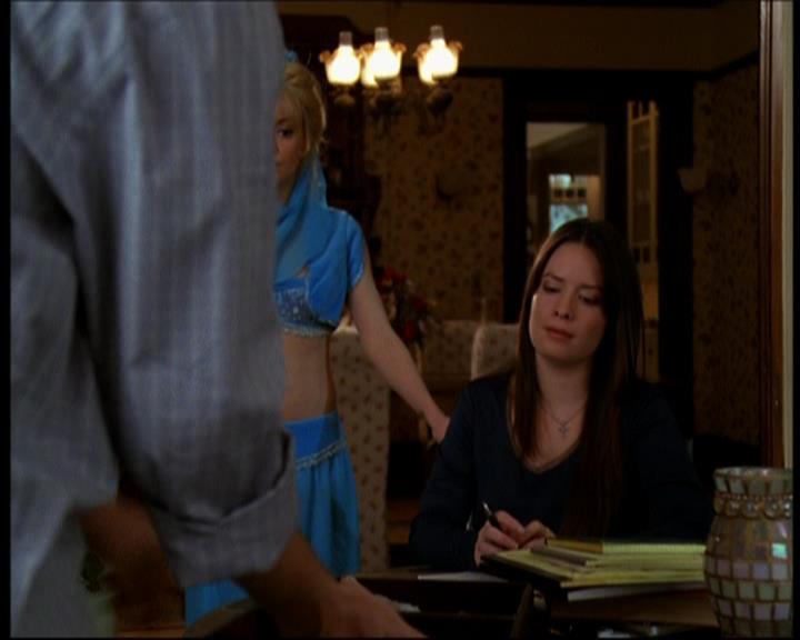 Charmed-Online-dot-615IDreamOfPhoebe1360.jpg