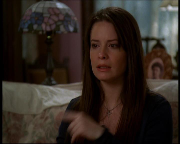Charmed-Online-dot-615IDreamOfPhoebe2286.jpg