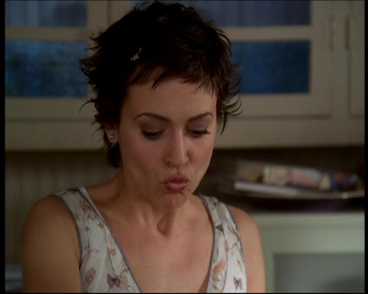 Charmed-Online-dot-616TheCourtshipOfWyattsFather0132.jpg
