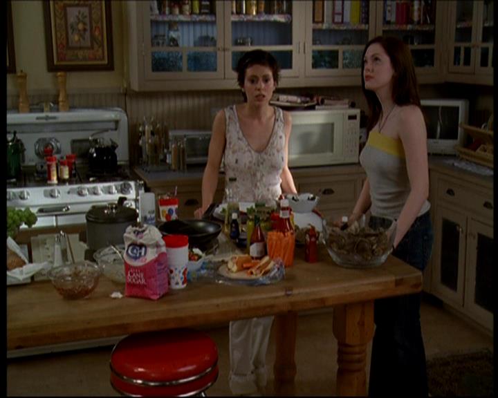 Charmed-Online-dot-616TheCourtshipOfWyattsFather0138.jpg