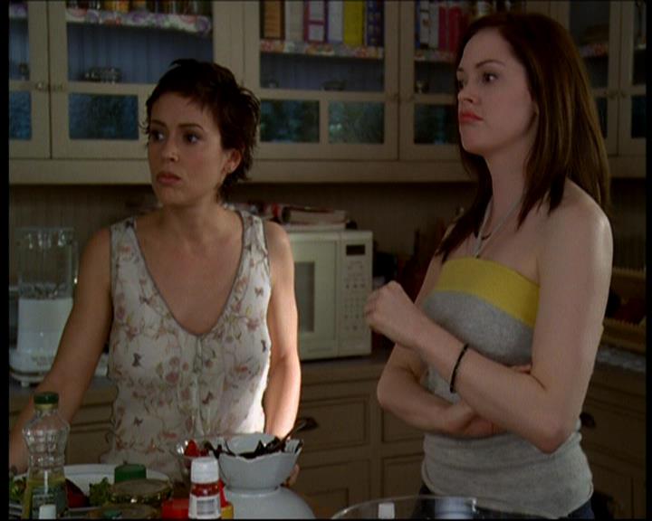 Charmed-Online-dot-616TheCourtshipOfWyattsFather0183.jpg Charmed-Online-dot-616TheCourtshipOfWyattsFather0183.jpg
