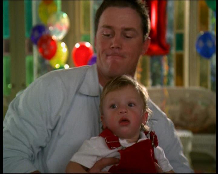 Charmed-Online-dot-616TheCourtshipOfWyattsFather0365.jpg Charmed-Online-dot-616TheCourtshipOfWyattsFather0365.jpg