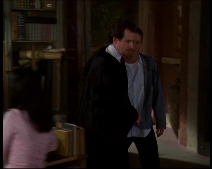 Charmed-Online-dot-616TheCourtshipOfWyattsFather0501.jpg