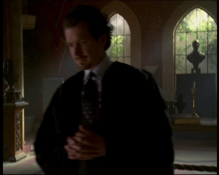 Charmed-Online-dot-616TheCourtshipOfWyattsFather0570.jpg Charmed-Online-dot-616TheCourtshipOfWyattsFather0570.jpg