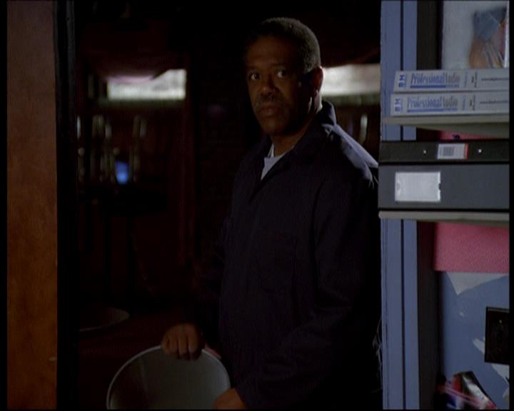 Charmed-Online-dot-616TheCourtshipOfWyattsFather0634.jpg
