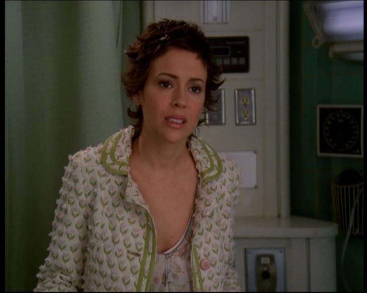 Charmed-Online-dot-616TheCourtshipOfWyattsFather1040.jpg Charmed-Online-dot-616TheCourtshipOfWyattsFather1040.jpg