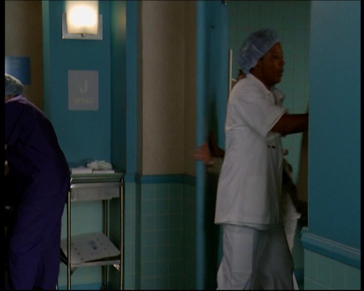 Charmed-Online-dot-616TheCourtshipOfWyattsFather1053.jpg Charmed-Online-dot-616TheCourtshipOfWyattsFather1053.jpg