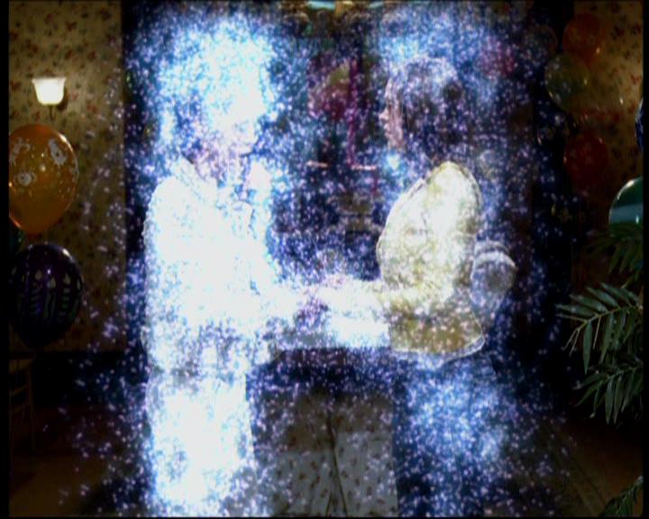 Charmed-Online-dot-616TheCourtshipOfWyattsFather1210.jpg Charmed-Online-dot-616TheCourtshipOfWyattsFather1210.jpg