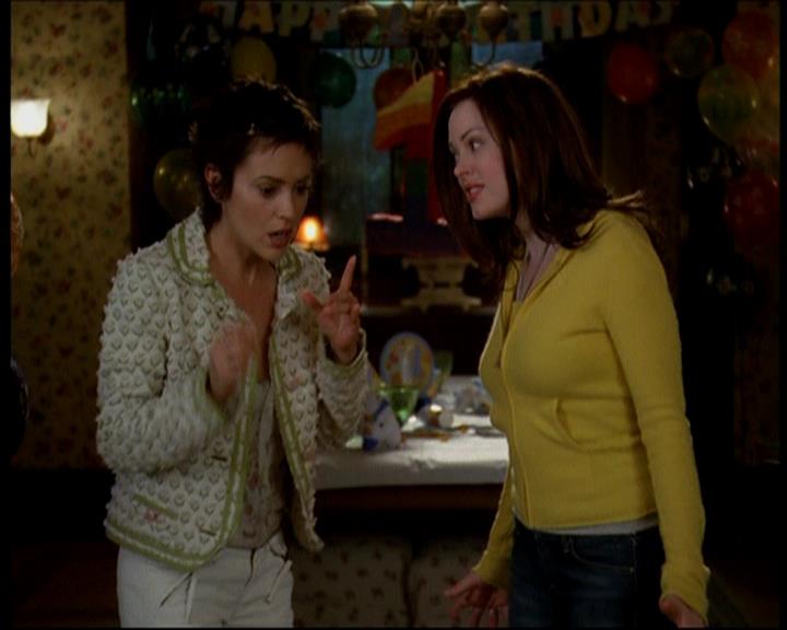 Charmed-Online-dot-616TheCourtshipOfWyattsFather1215.jpg