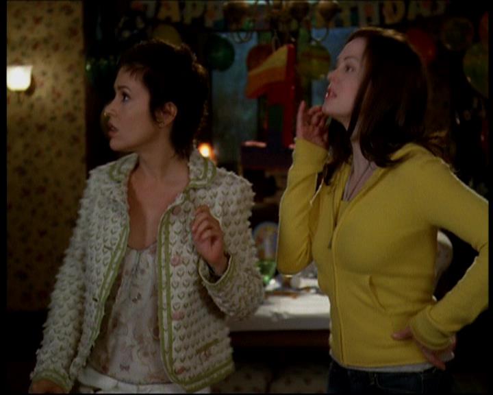 Charmed-Online-dot-616TheCourtshipOfWyattsFather1218.jpg Charmed-Online-dot-616TheCourtshipOfWyattsFather1218.jpg