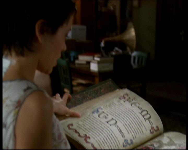 Charmed-Online-dot-616TheCourtshipOfWyattsFather1286.jpg Charmed-Online-dot-616TheCourtshipOfWyattsFather1286.jpg