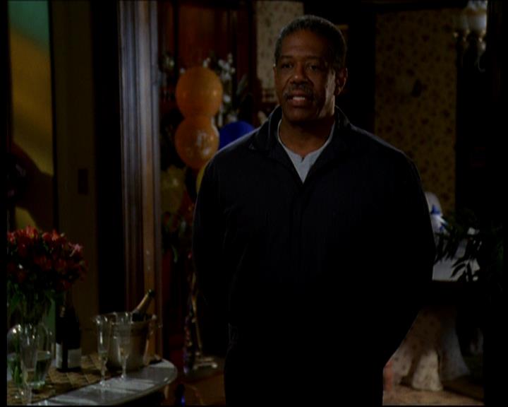 Charmed-Online-dot-616TheCourtshipOfWyattsFather1480.jpg Charmed-Online-dot-616TheCourtshipOfWyattsFather1480.jpg